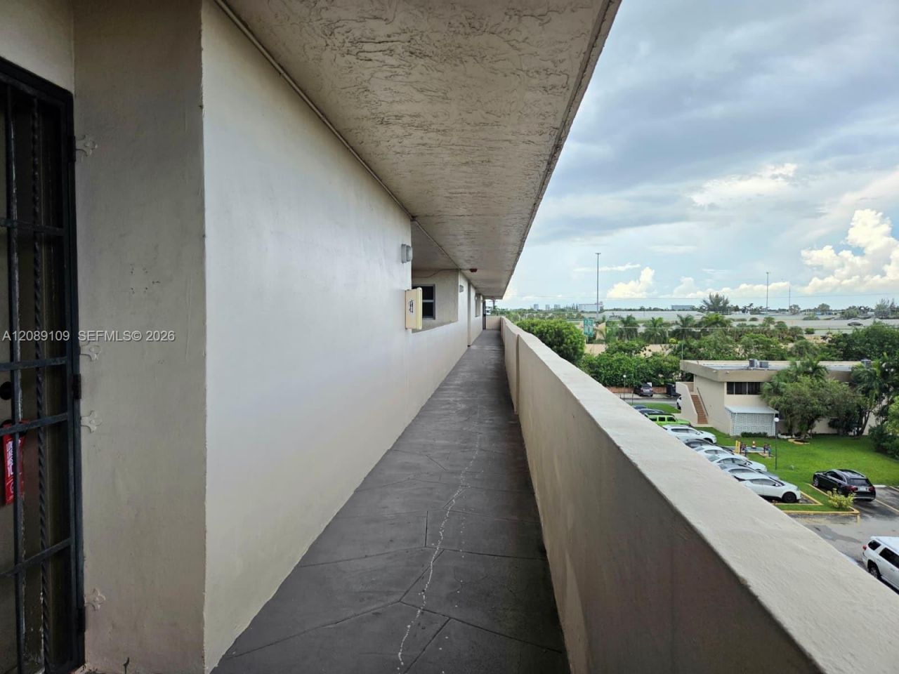 870 NW 87th Ave, Unit 507, Miami, FL 33172 Photo