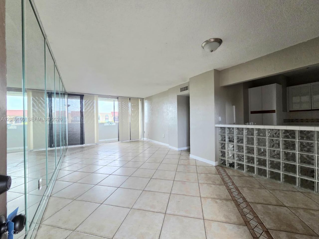 870 NW 87th Ave, Unit 507, Miami, FL 33172 Photo