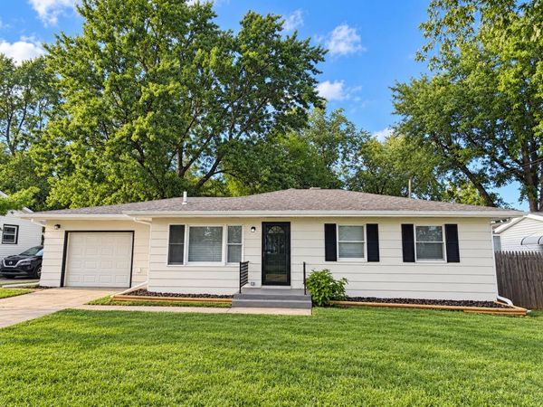 1218 E Farragut Street , Crown Point, IN 46307