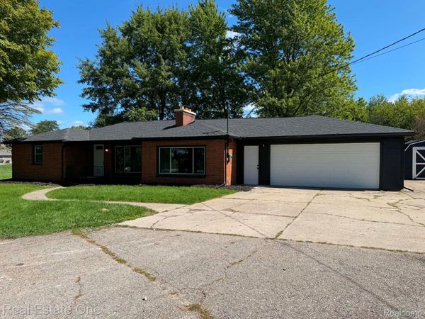 3055 Atlas Road, Davison Township, Mi 48423