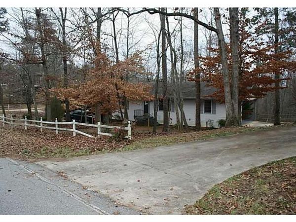 3211 Country Lane, Gainesville, GA 30506