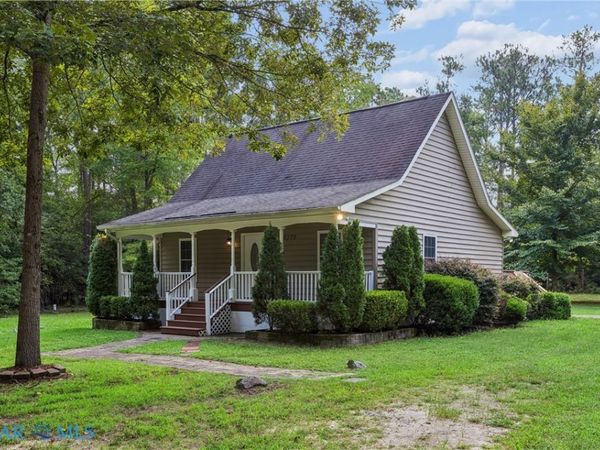 12375 & 12377 Dogwood Trail , Gloucester, VA 23061