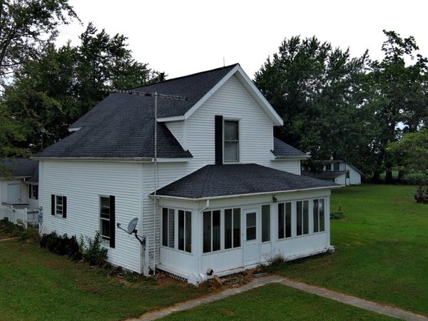 1606 N County Road 1350 E, Kempton, IN 46049