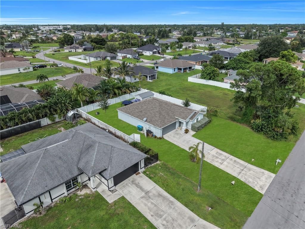 1925 NE 33rd Ln, Cape Coral, FL 33909 Photo
