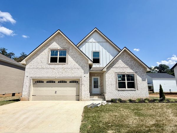 352 Hereford Farms, Clarksville, TN 37043