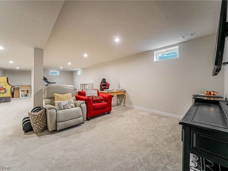 2202 N Park Road, Twinsburg, OH 44087 Photo 41