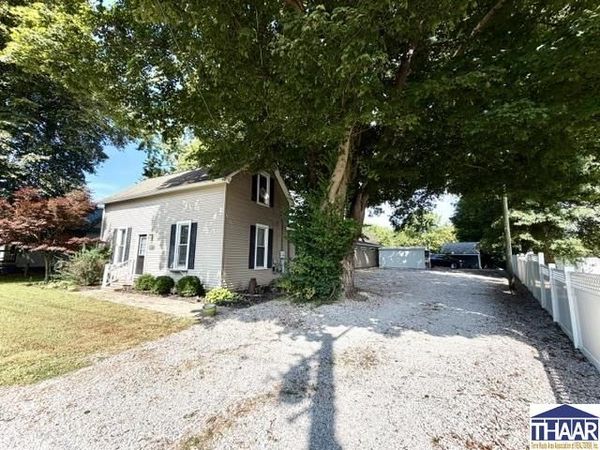 7594 Wabash Avenue, Terre Haute, IN 47803