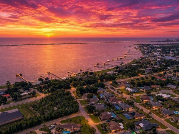 5009 Challenger Way, Pensacola, FL 32507