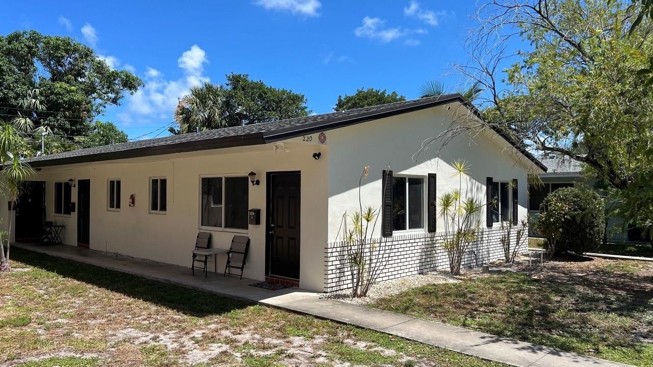 220 SE 22nd Avenue, Unit 2, Pompano Beach, FL 33062 Photo