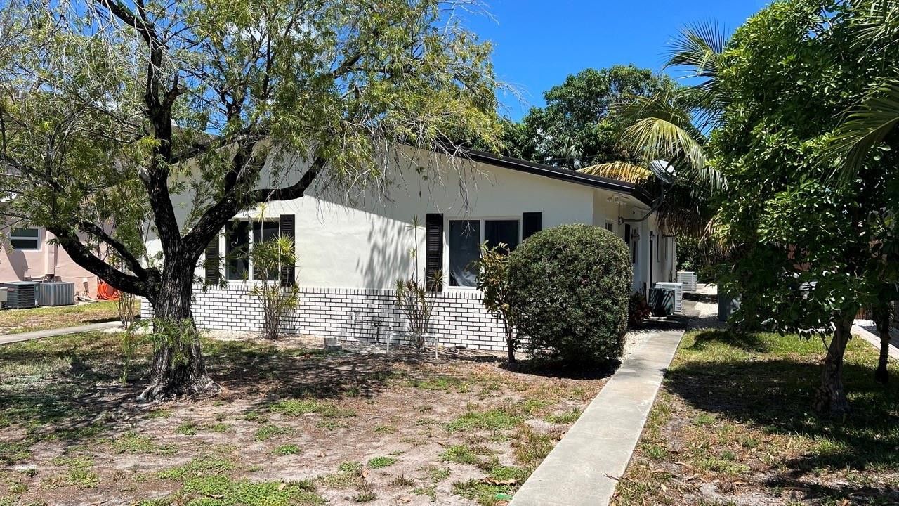 220 SE 22nd Avenue, Unit 2, Pompano Beach, FL 33062 Photo