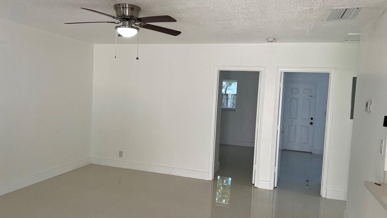 220 SE 22nd Avenue, Unit 2, Pompano Beach, FL 33062 Photo