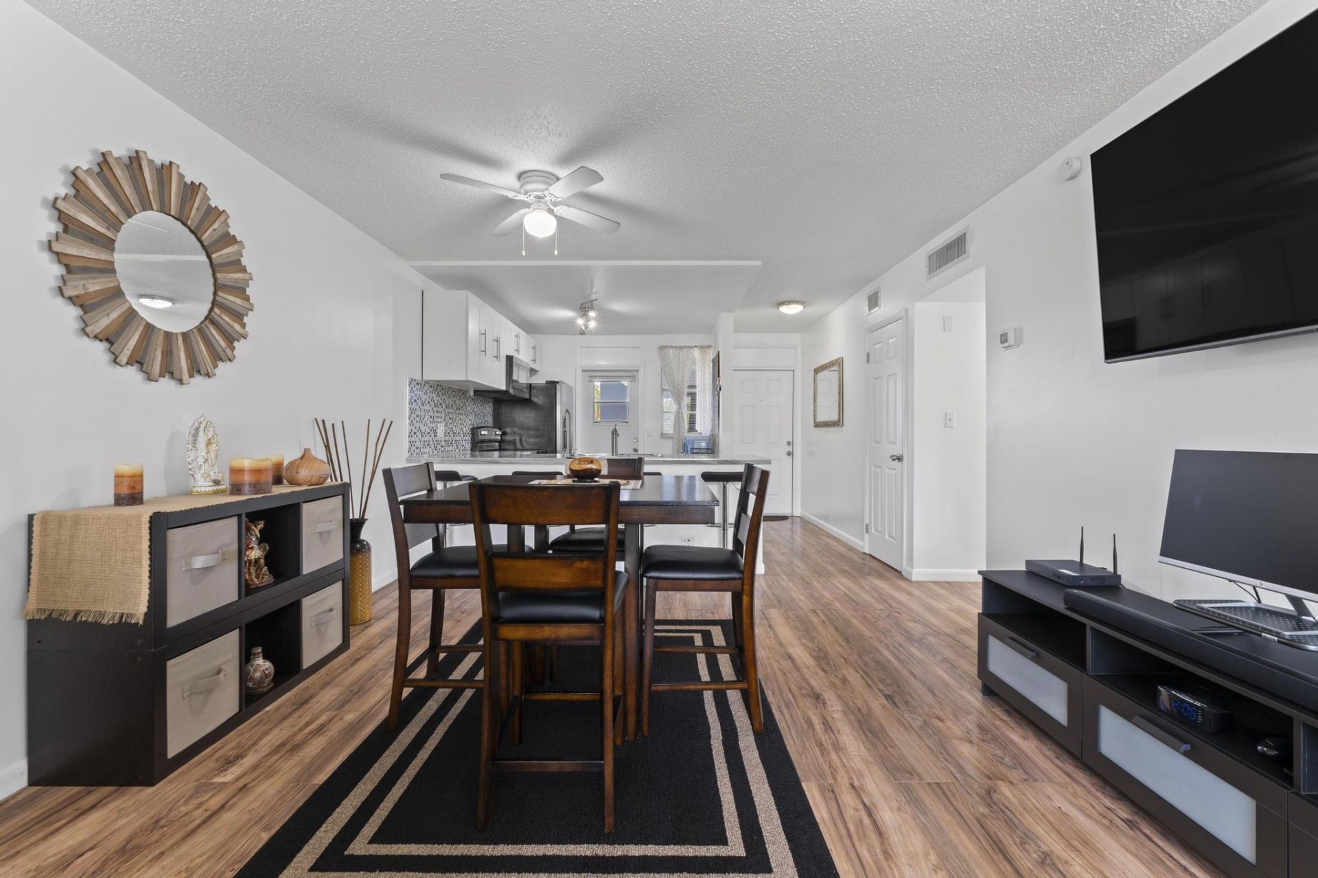 5275 NW 10th Court, Unit 305, Plantation, FL 33313 Photo