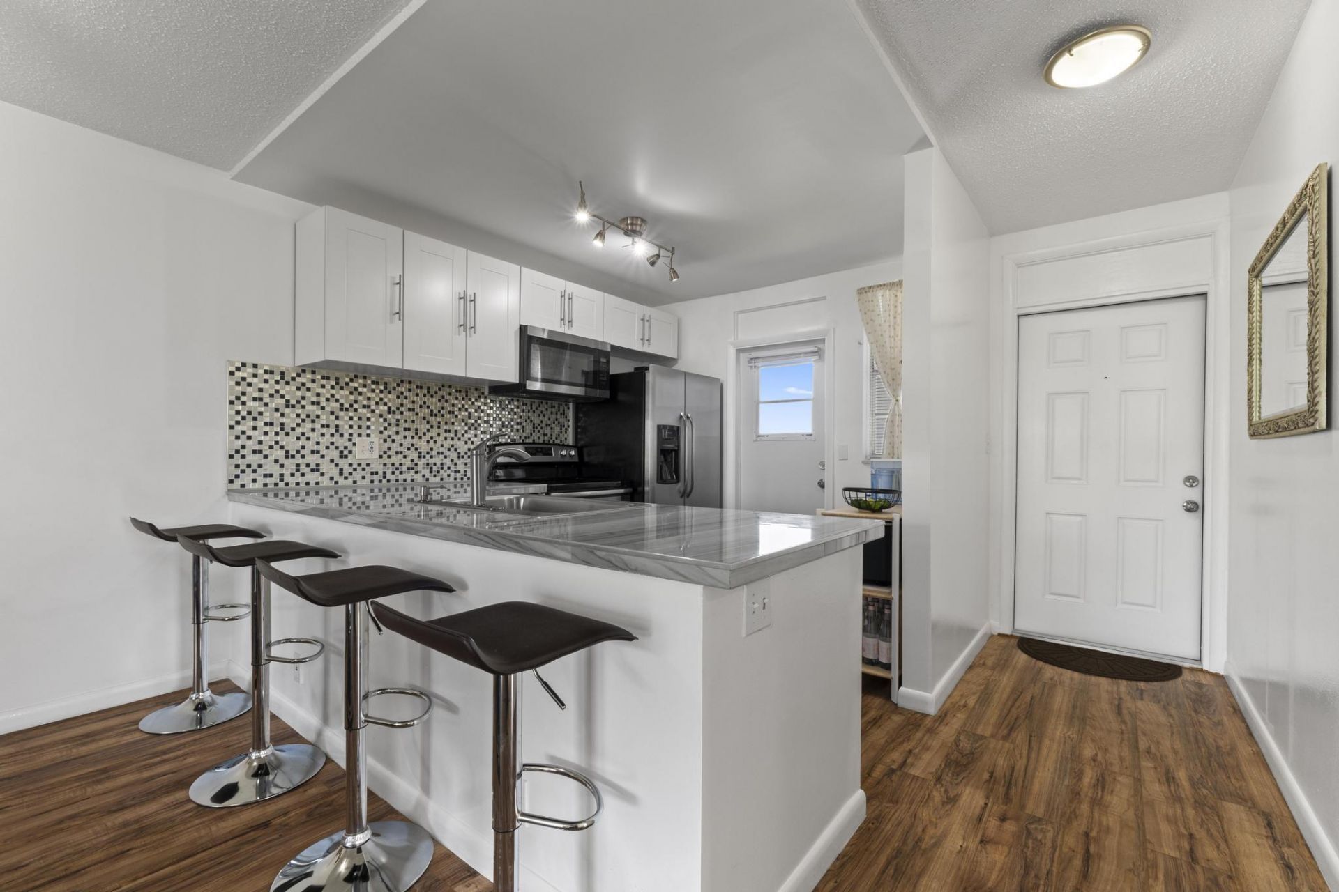5275 NW 10th Court, Unit 305, Plantation, FL 33313 Photo