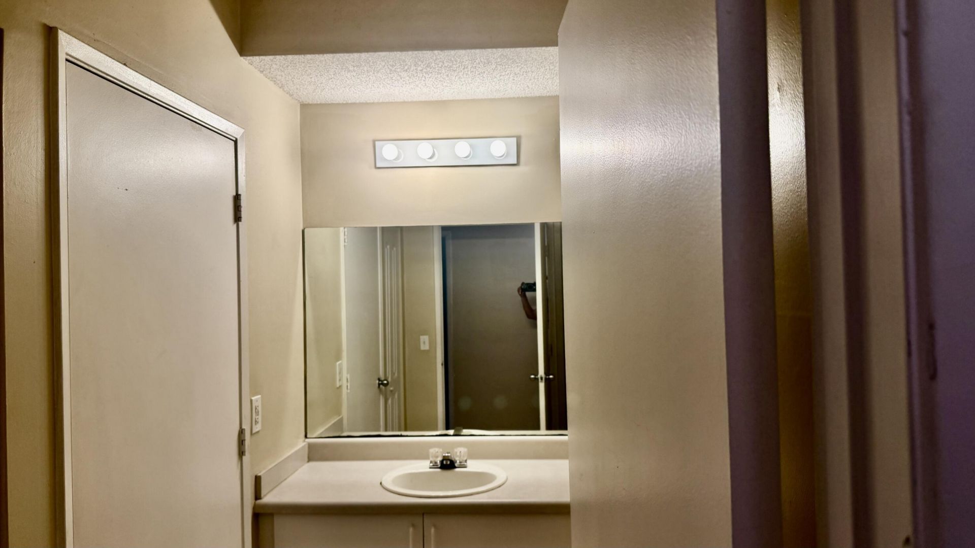 6952 SW 39th Street, Unit C106, Davie, FL 33314 Photo