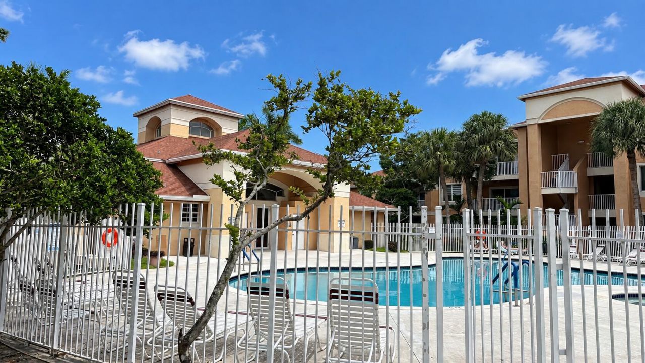 6952 SW 39th Street, Unit C106, Davie, FL 33314 Photo