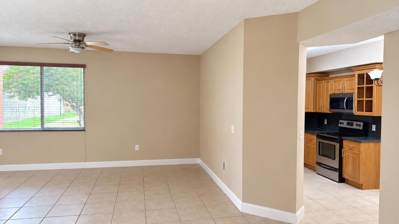 6952 SW 39th Street, Unit C106, Davie, FL 33314 Photo