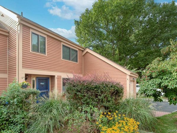 246 Treetop Crescent, Rye Brook, NY 10573
