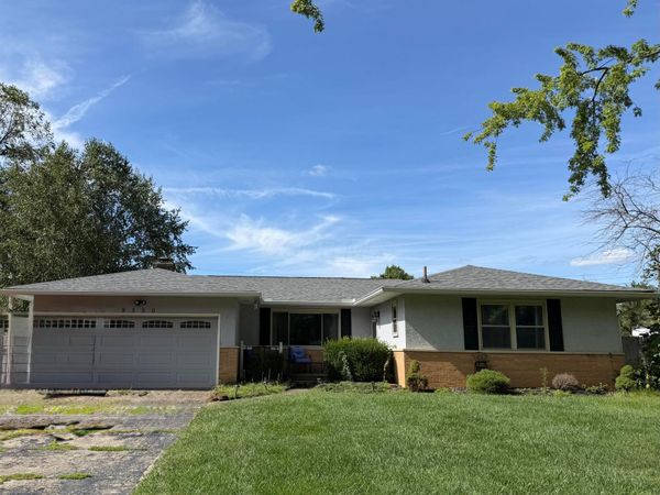 9580 Circle Drive South NW, Pickerington, OH 43147