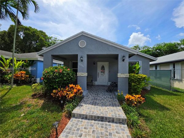 12264 SW 201st Ter , Miami, FL 33177