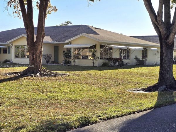 5162 Lakefront Blvd , Unit D, Delray Beach, FL 33484