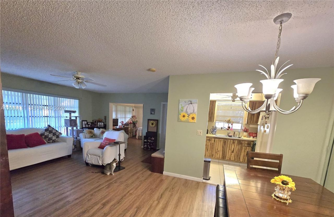 5162 Lakefront Blvd, Unit D, Delray Beach, FL 33484 Photo