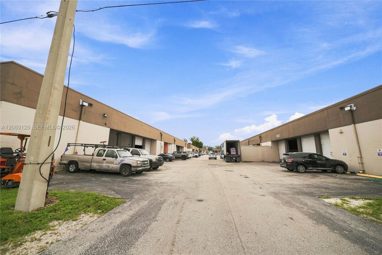 3016 NW 79th Ave, Unit 3016, Doral, FL 33122 Photo