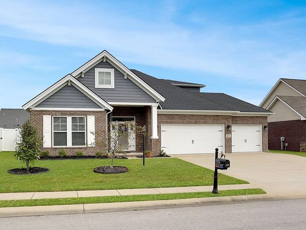 5574 Belmont Drive, Newburgh, IN 47630