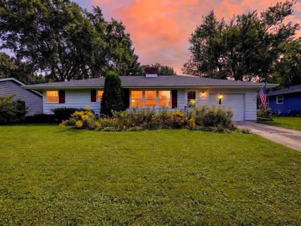 419 W Elm STREET, Sun Prairie, WI 53590