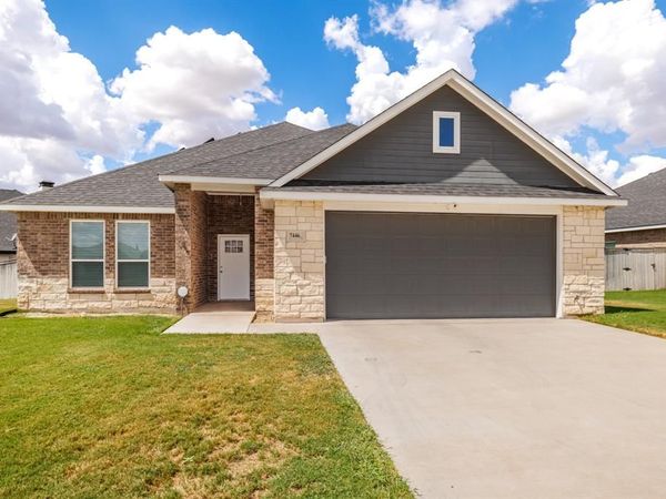 7446 Sleepy Hollow Lane, Abilene, TX 79602