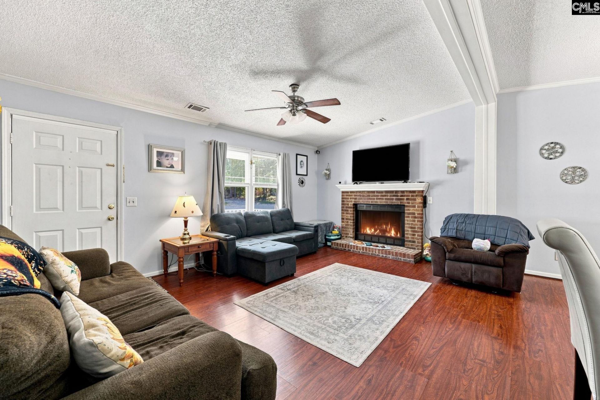 132 Fox Street Photo 12