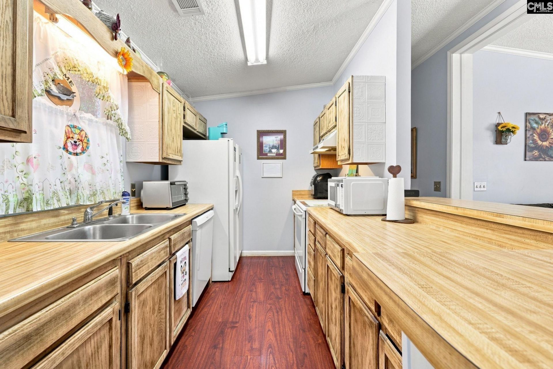 132 Fox Street Photo 15
