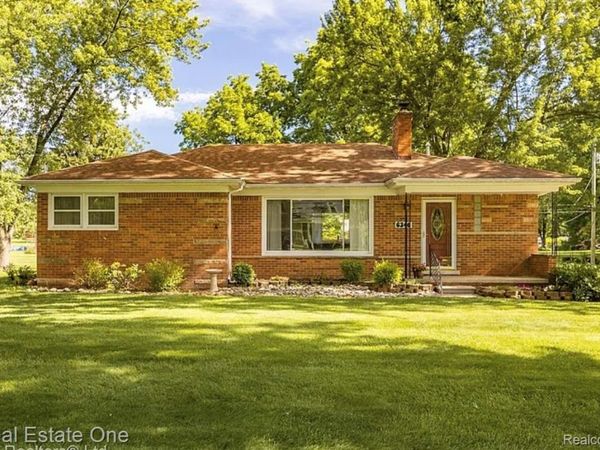 6346 Donaldson Drive , Troy, Mi 48085