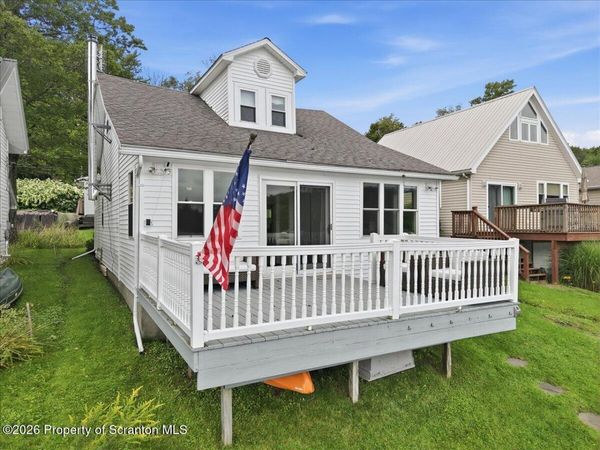 59 W Shore Drive , Thompson, PA 18465