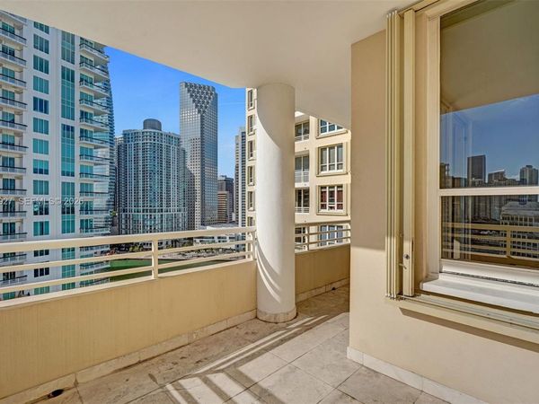 888 Brickell Key Dr, Unit 1901, Miami, FL 33131
