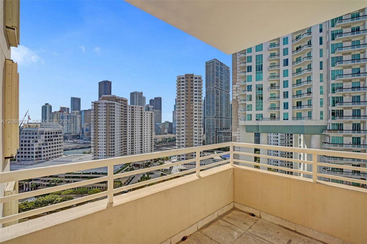 888 Brickell Key Dr, Unit 1901, Miami, FL 33131 Photo