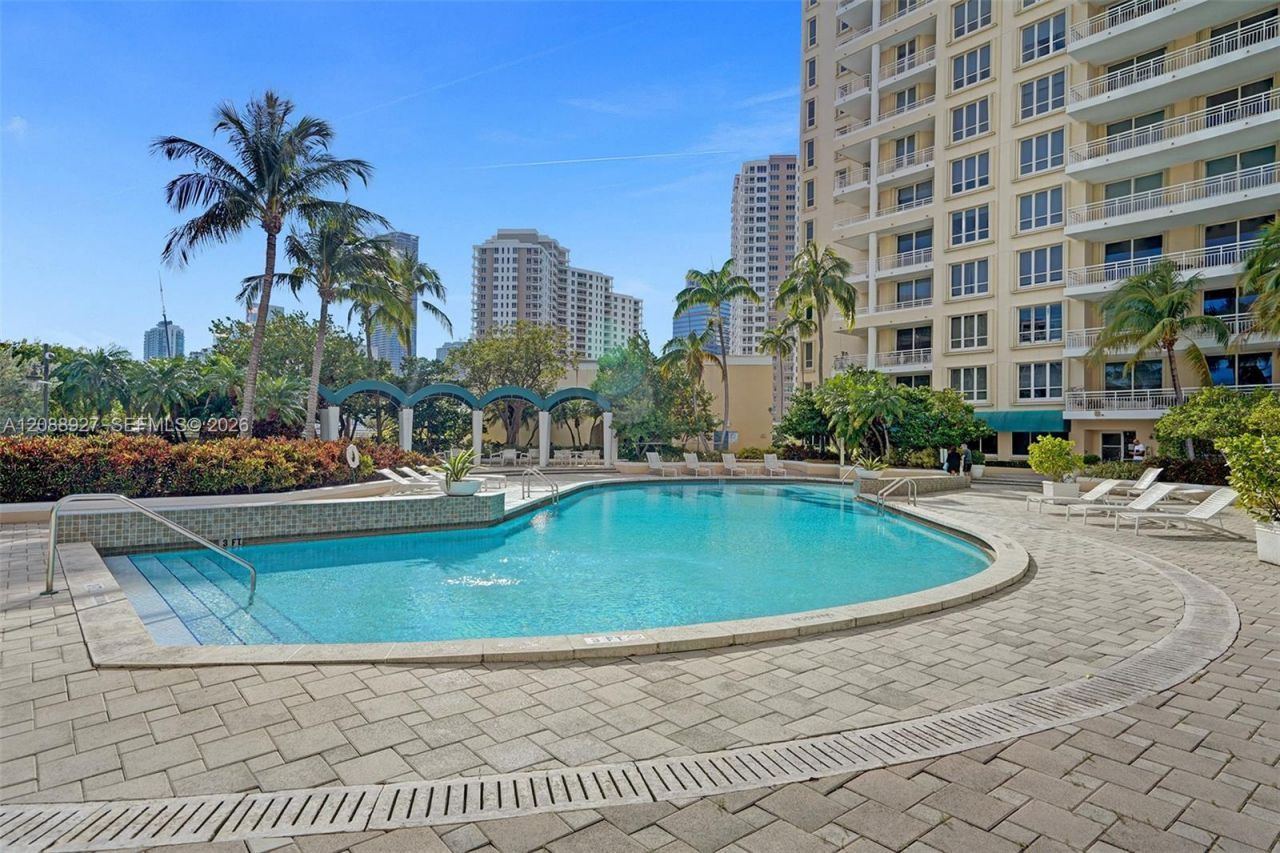 888 Brickell Key Dr, Unit 1901, Miami, FL 33131 Photo