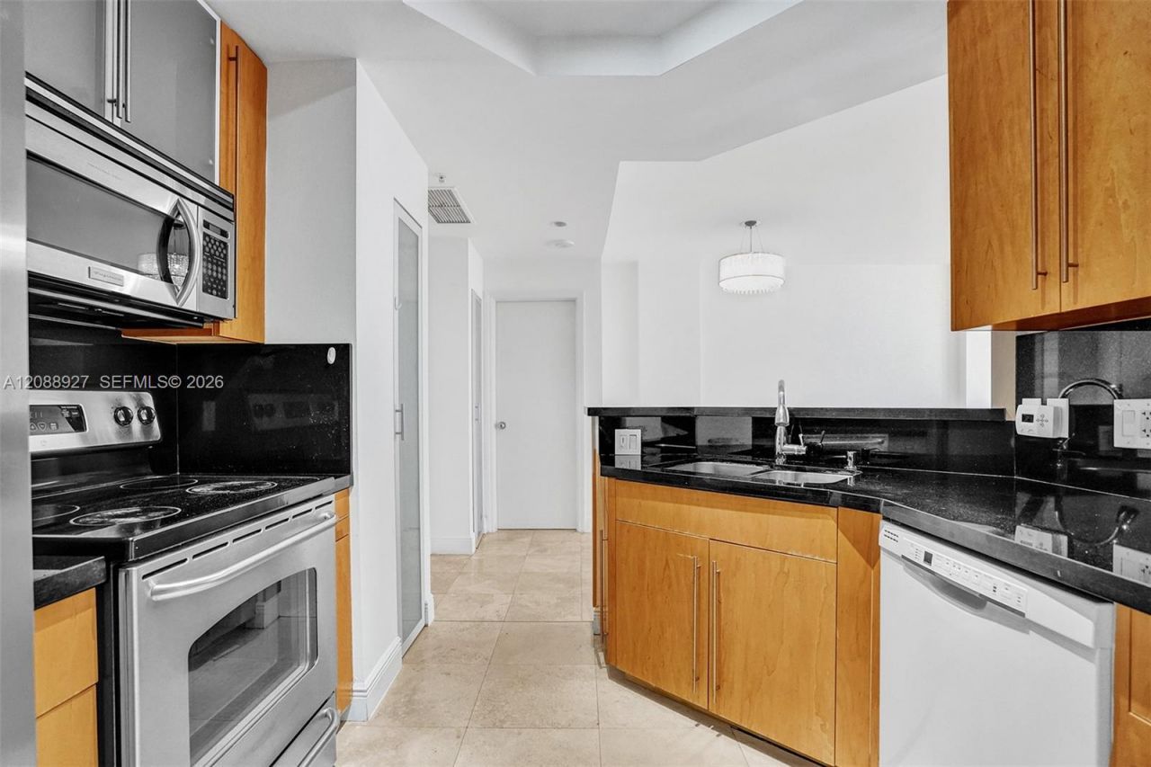 888 Brickell Key Dr, Unit 1901, Miami, FL 33131 Photo