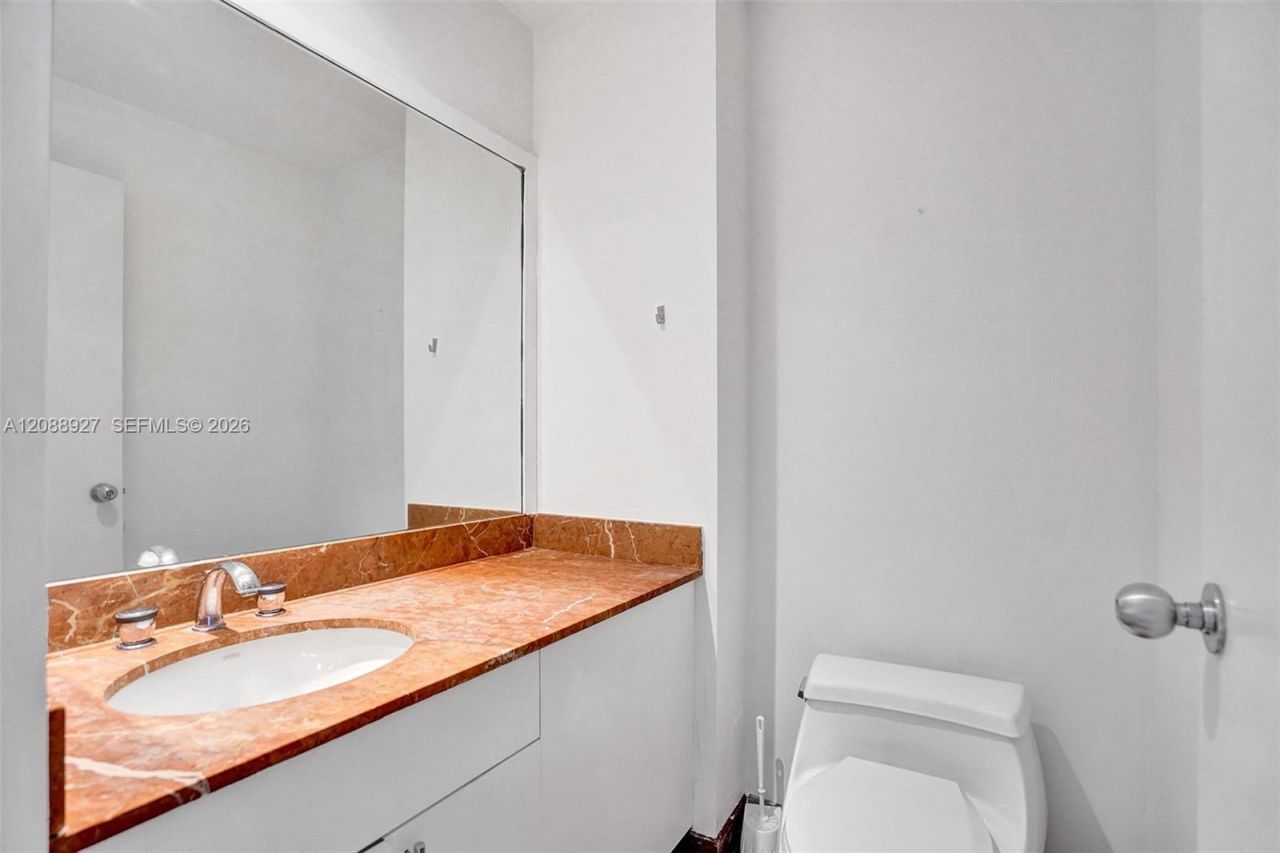 888 Brickell Key Dr, Unit 1901, Miami, FL 33131 Photo