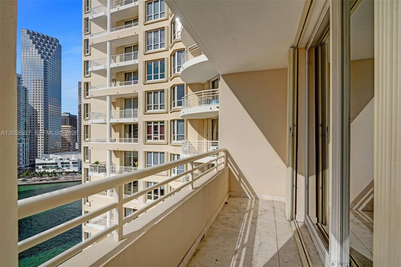 888 Brickell Key Dr, Unit 1901, Miami, FL 33131 Photo