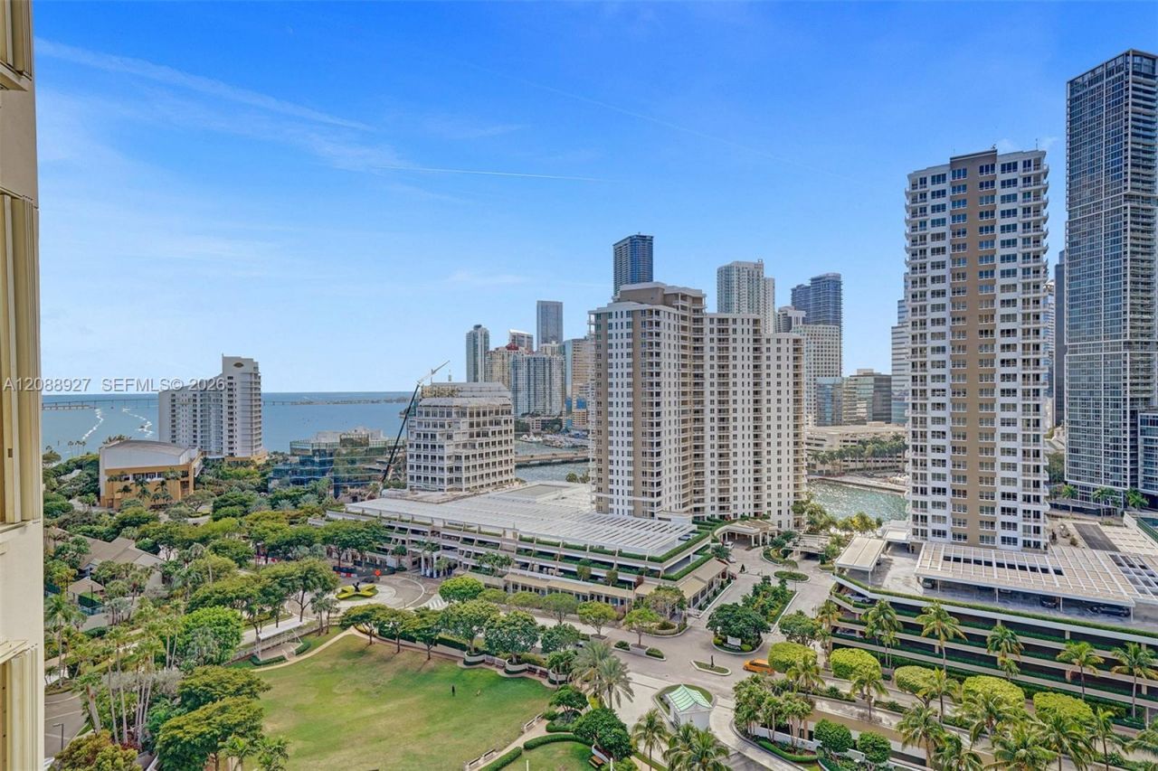 888 Brickell Key Dr, Unit 1901, Miami, FL 33131 Photo