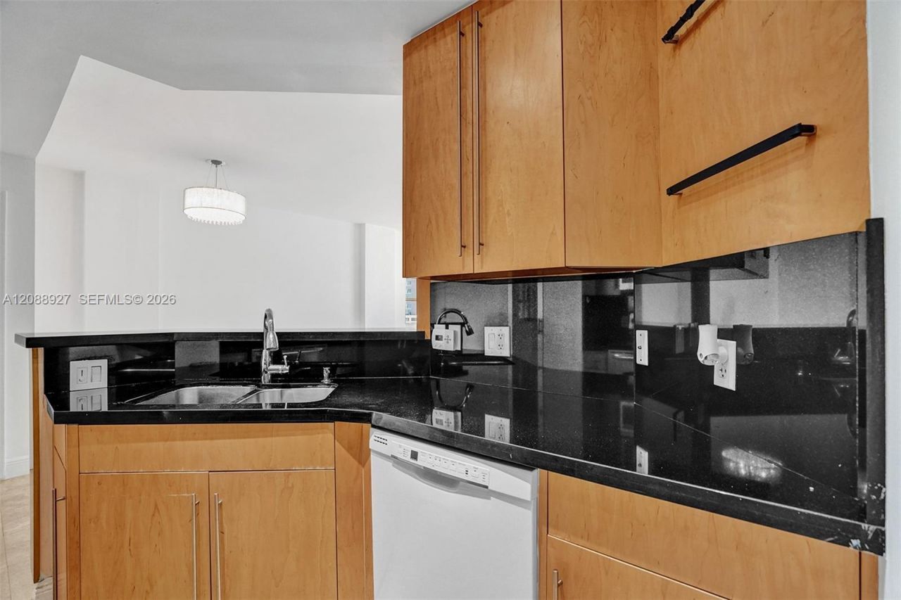 888 Brickell Key Dr, Unit 1901, Miami, FL 33131 Photo