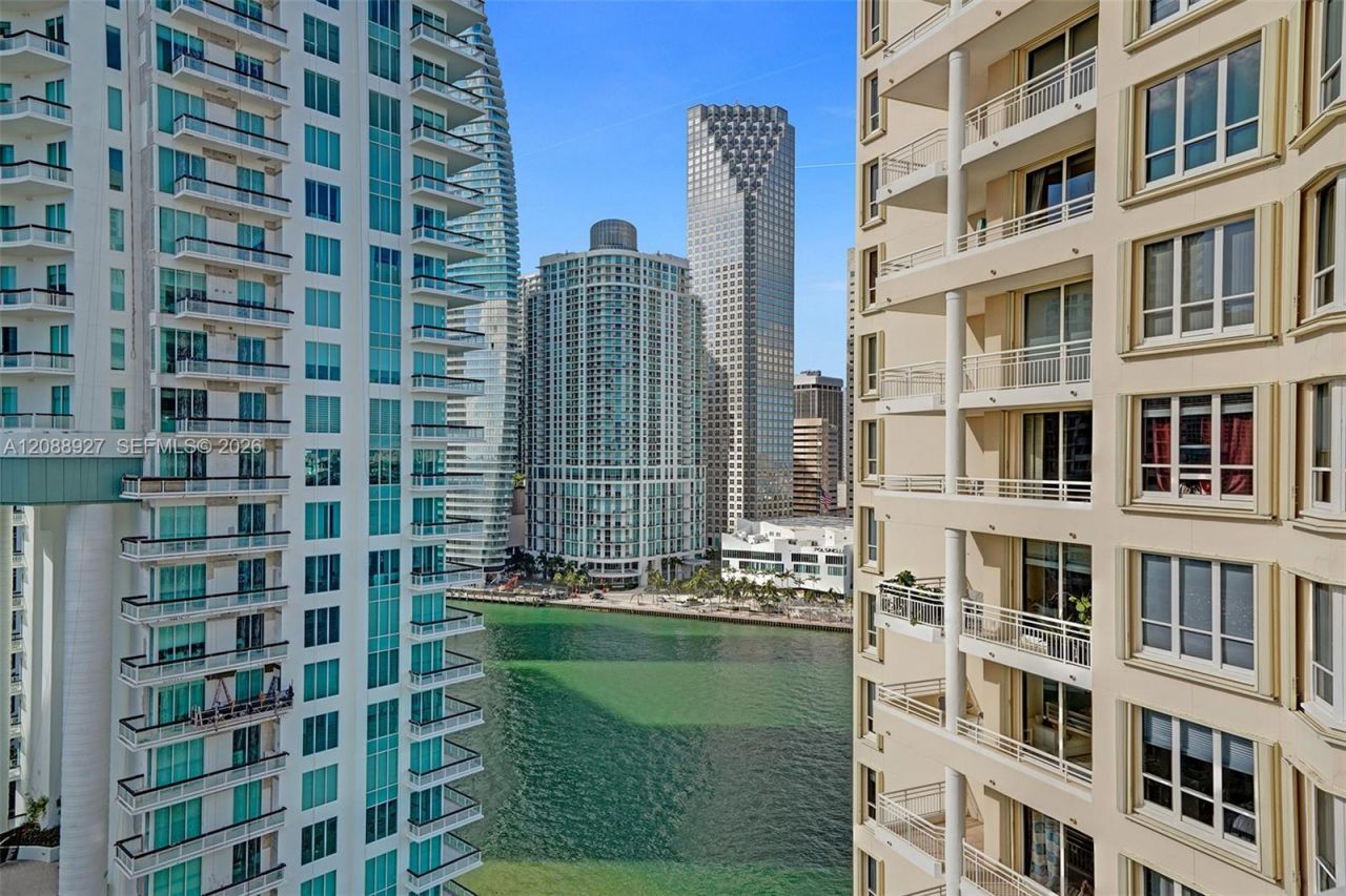 888 Brickell Key Dr, Unit 1901, Miami, FL 33131 Photo