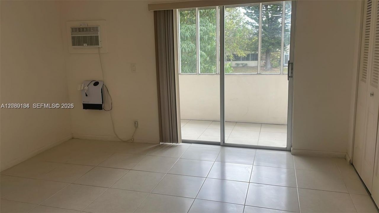 175 Sussex I, Unit 175, West Palm Beach, FL 33417 Photo