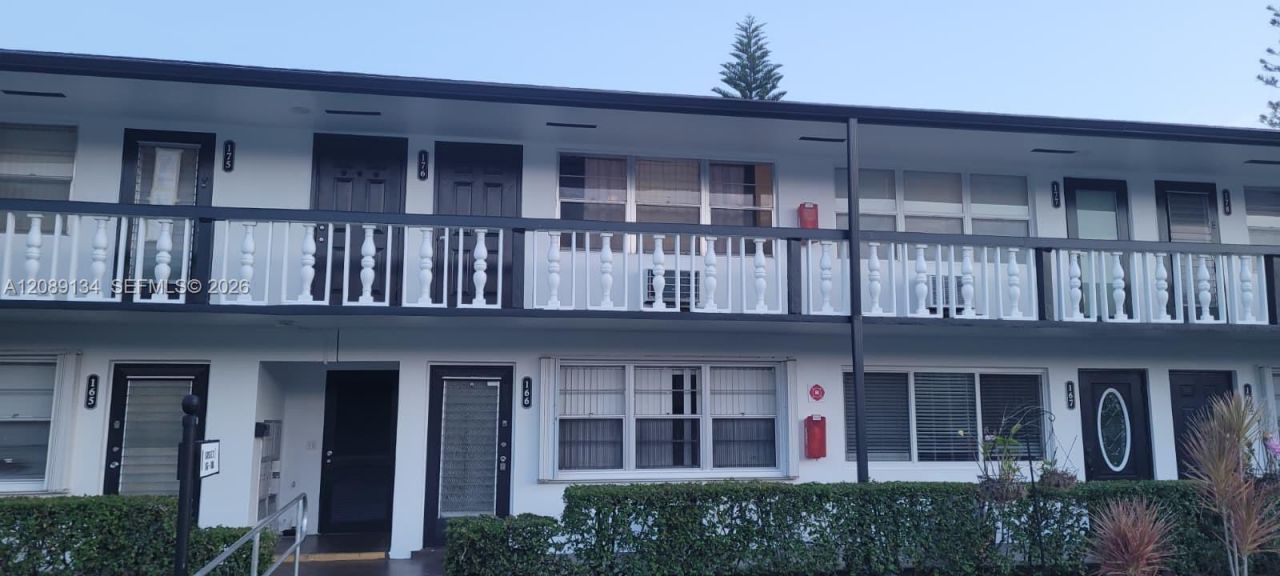 175 Sussex I, Unit 175, West Palm Beach, FL 33417 Photo