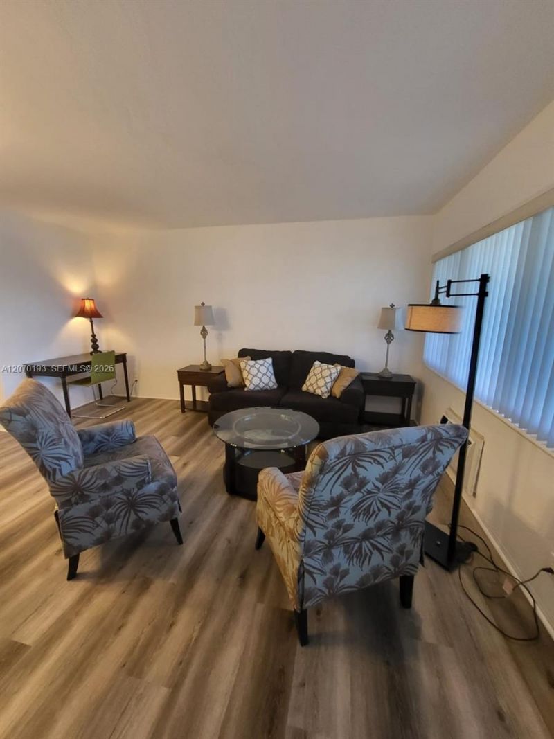 600 Layne Blvd, Unit 118, Hallandale Beach, FL 33009 Photo