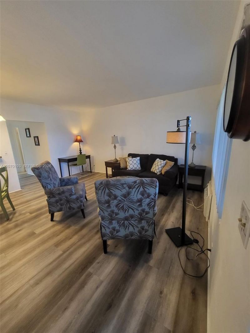 600 Layne Blvd, Unit 118, Hallandale Beach, FL 33009 Photo