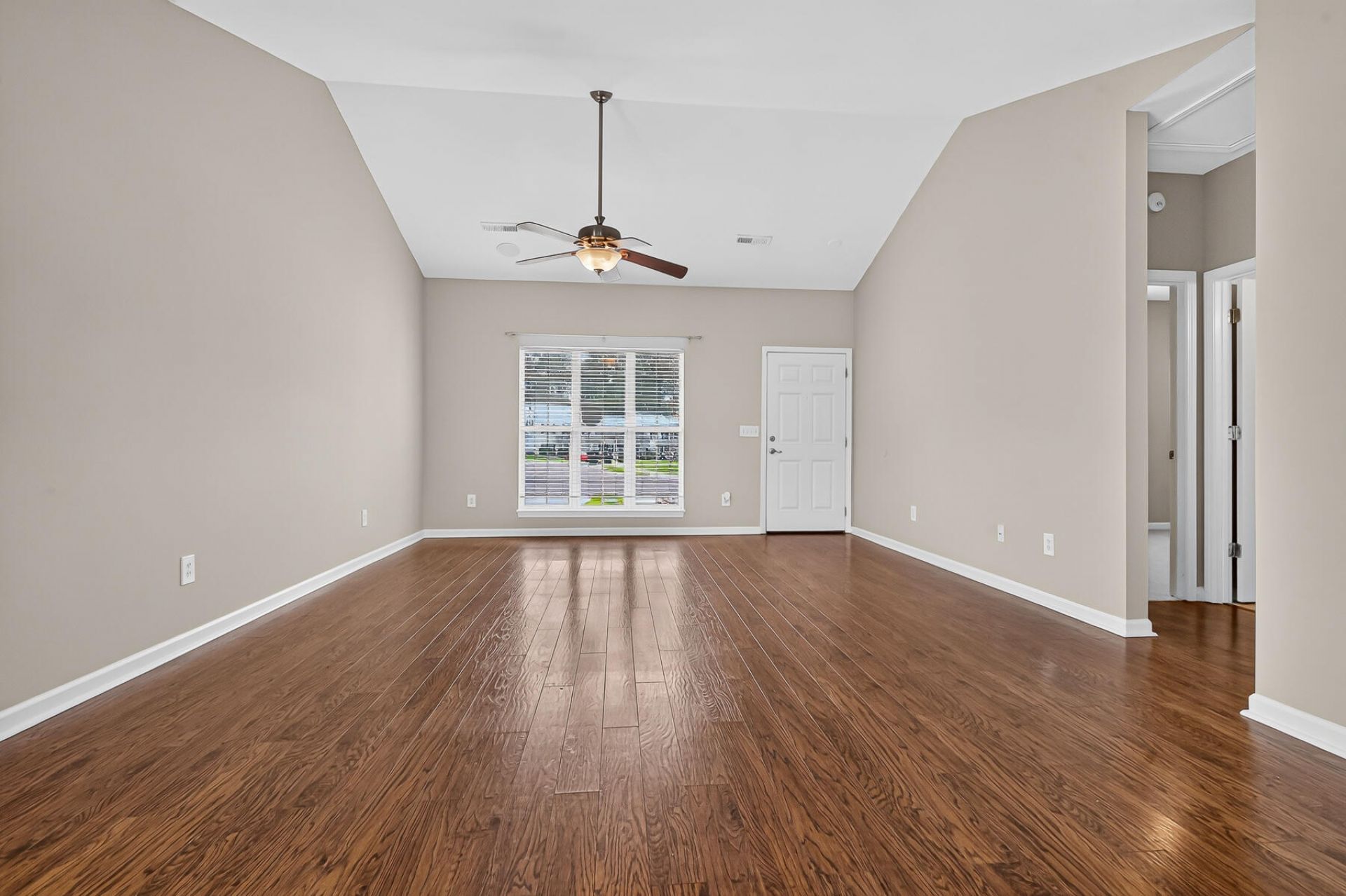 118 Lake Jogassee Drive Photo 10
