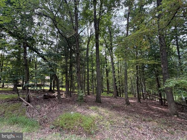 390 BLACKHAWK DRIVE , AUBURN, PA 17922