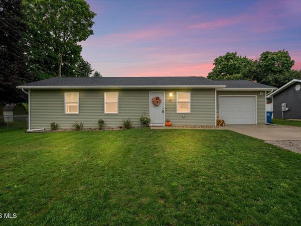 307 N Oak Street, Edgerton, OH 43517