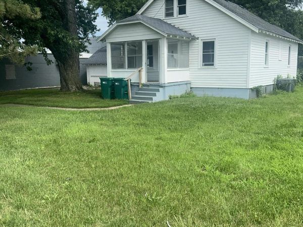 827 Golden Avenue, Battle Creek, MI 49014